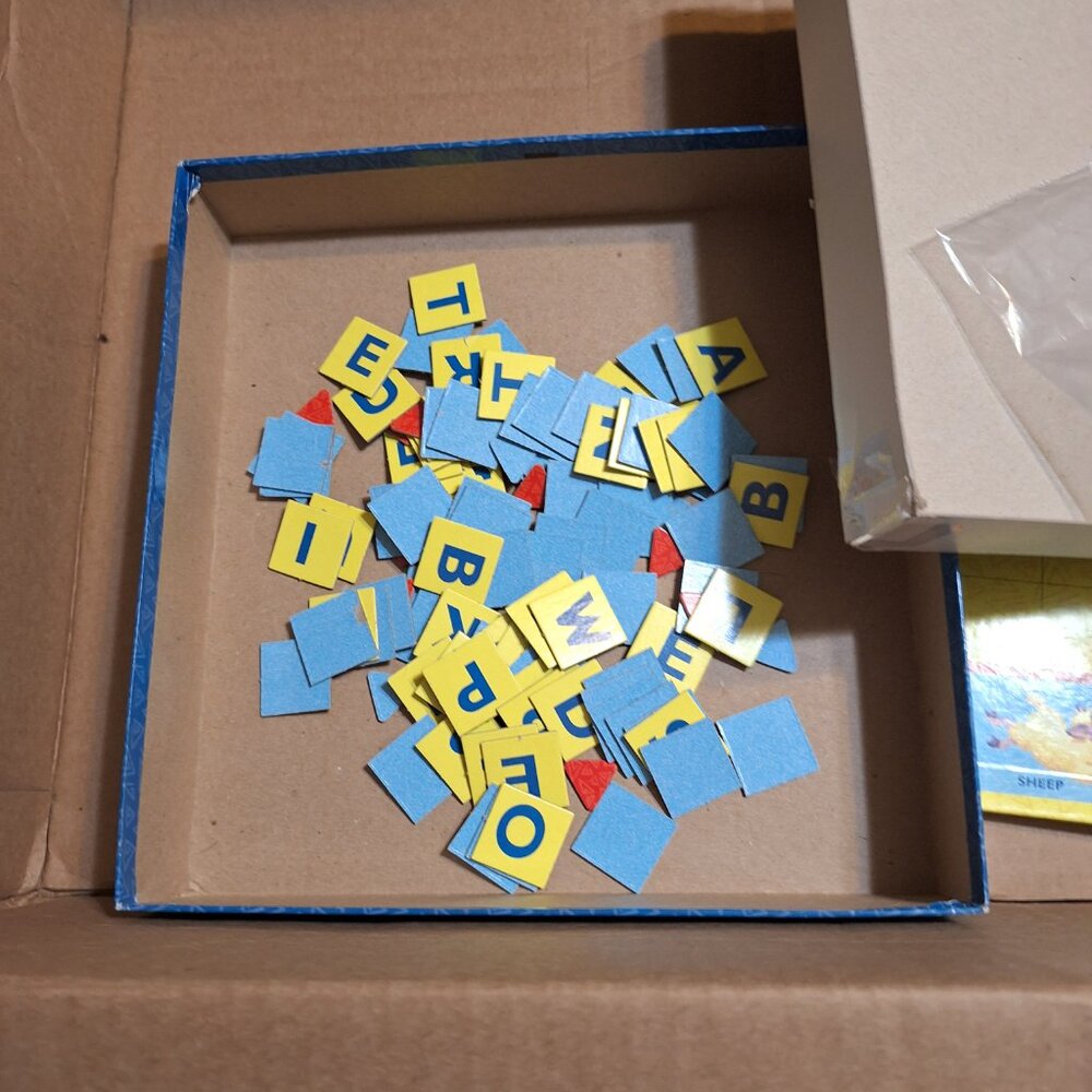 scrabble junior - Picture 5 of 7